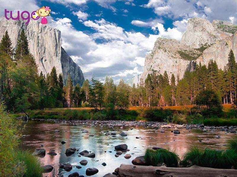 Yosemite nổi tiếng khắp thế giới về những vách đá granite tuyệt đẹp