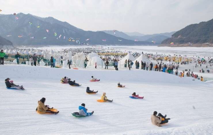 Lễ hội sông băng hwacheon sancheoneo