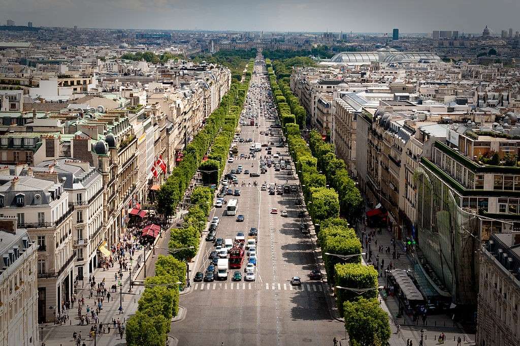 Đại lộ Champs Elysees