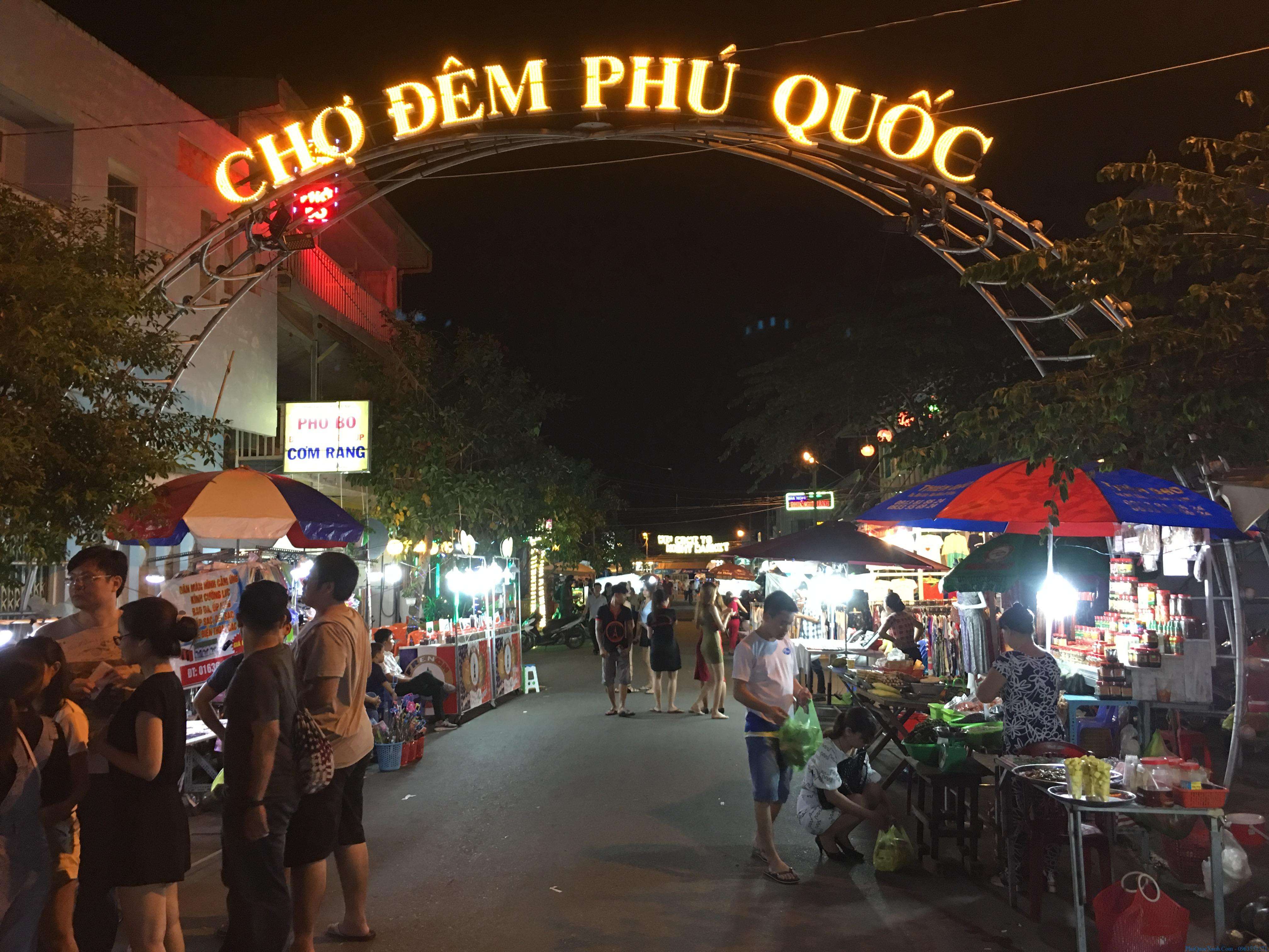 Chợ đêm Phú Quốc nổi tiếng với nhieuf món ăn vặt độc đáo