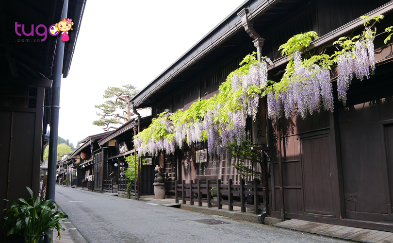 Khung cảnh yên bình, tĩnh lặng ở khu phố cổ Takayama
