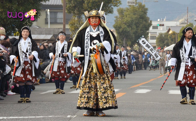 Nếu bạn muốn tìm hiểu thêm về nền văn hóa đặc sắc của đất nước Mặt trời mọc thì càng không nên bỏ qua lễ hội Ako Gishi-sai
