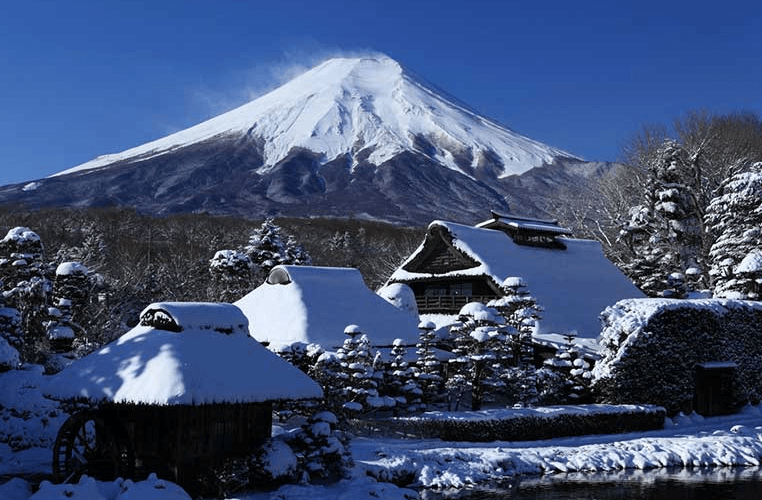 Mùa-đông-núi-Phú-Sĩ-khoác-lên-mình-chiếc-áo-tuyết-khổng-lồ-ảnh-sưu-tầm -  Tugo.com.vn