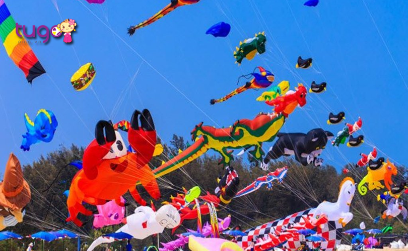 Những cánh diều rực rỡ, đầy màu sắc tại lễ hội thả diều Thái Lan