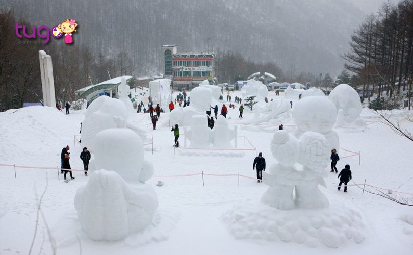 Những tác phẩm từ tuyết đầy tinh xảo được tạo hình bởi bàn tay khéo léo của các nghệ nhân Hàn Quốc