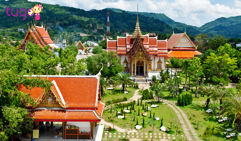 Chùa Wat Chalong được nhiều du khách ghé thăm