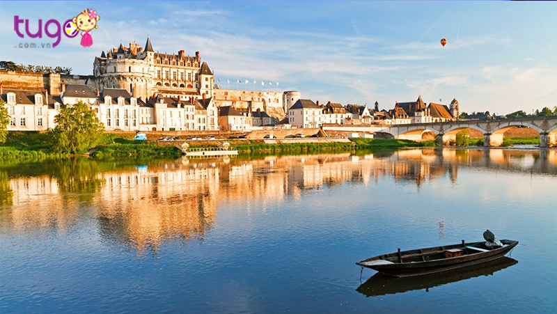 Thung lũng Loire là nơi có cảnh quan ngoạn mục