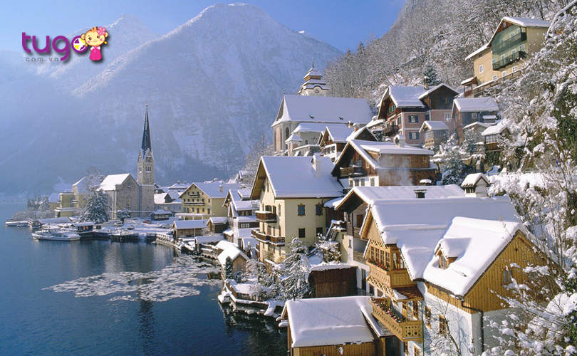 Tuyết rơi trắng xóa ở Châu Âu vào mùa đông
