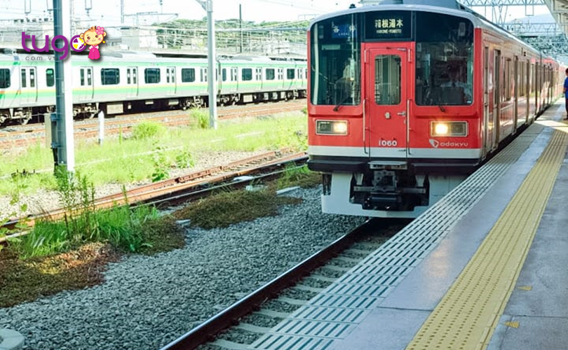 Tàu điện là một trong những phương tiện hiện đại và tiện lợi nhất ở Nhật Bản