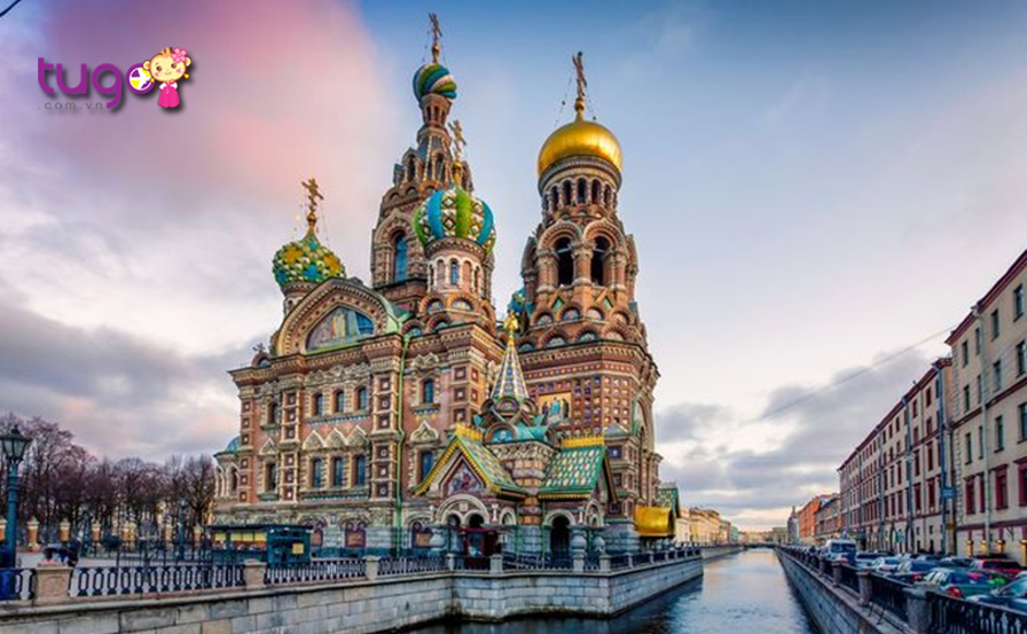 Vẻ đẹp nguy nga của những lâu đài ở St. Petersburg