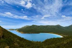 Nhiều cảnh đẹp hút hồn của Tasmania vào ngày nắng hạ