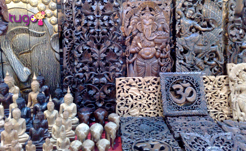 Đồ gỗ chạm khắc chính là món quà mà bạn không thể bỏ qua khi đi du lịch Thái 2020